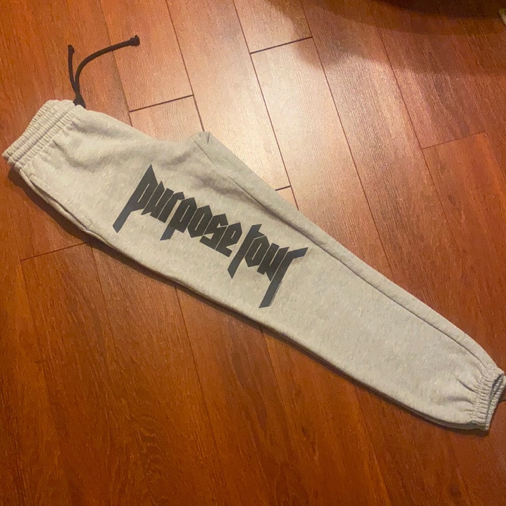Justin Bieber purpose tour sweat pants size small